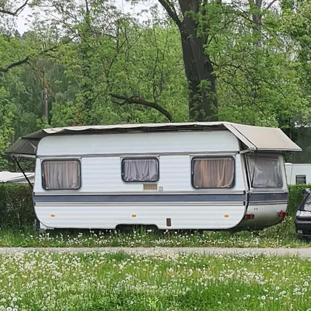 Campsite Lakokocsi 84